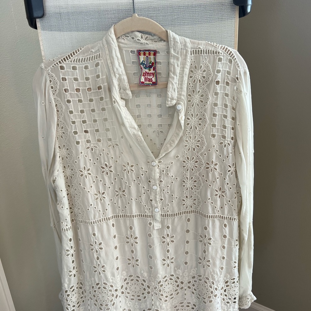 Johnny Was White Eyelet Crochet Button-Front Blouse - Picture 3 of 6